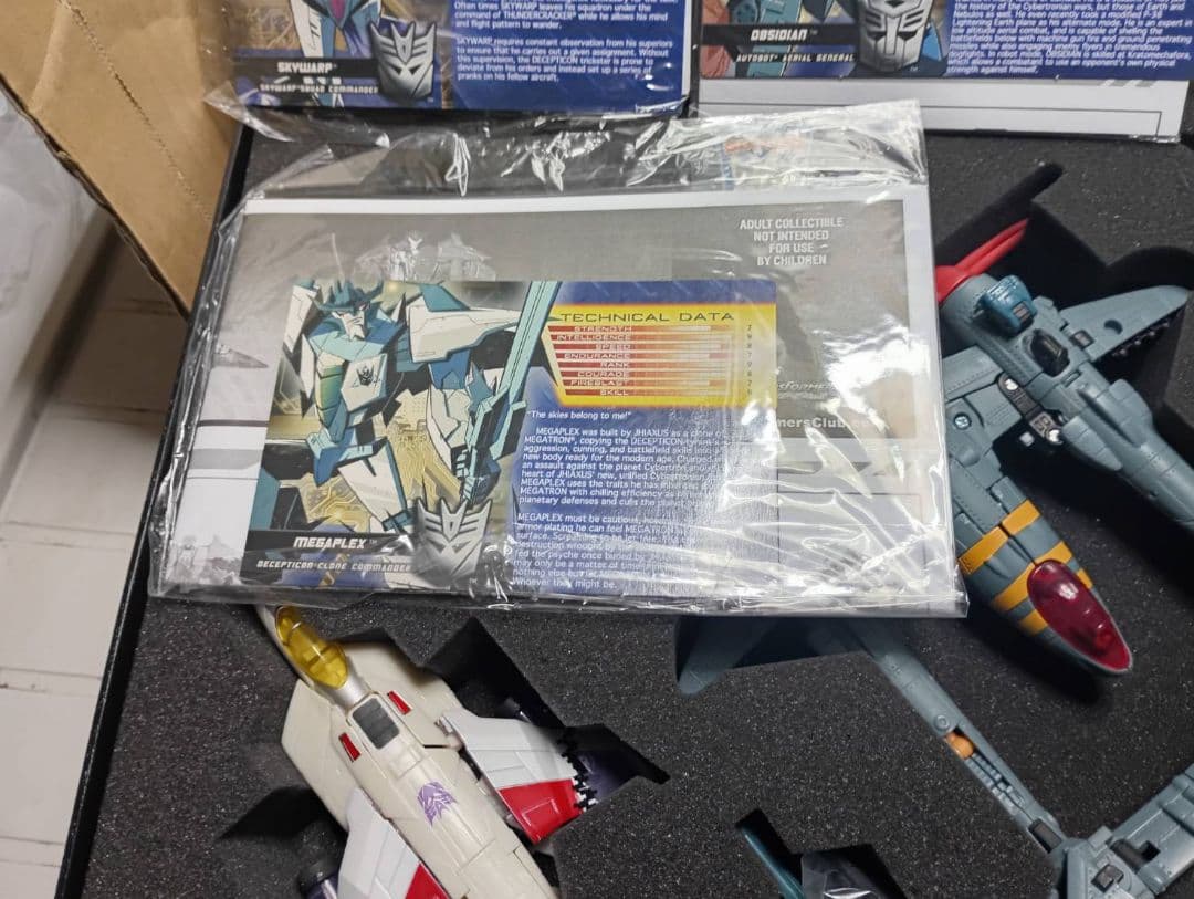 超激レア!限定品ボットコン2013ボックスセット マシンウォーズターミネーション