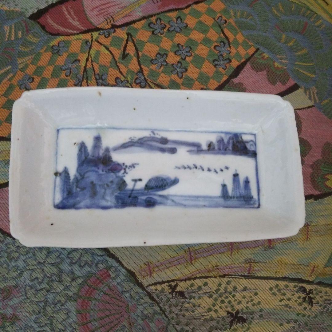 古伊万里　山水絵鮎皿　大明代成化年製陶印いり