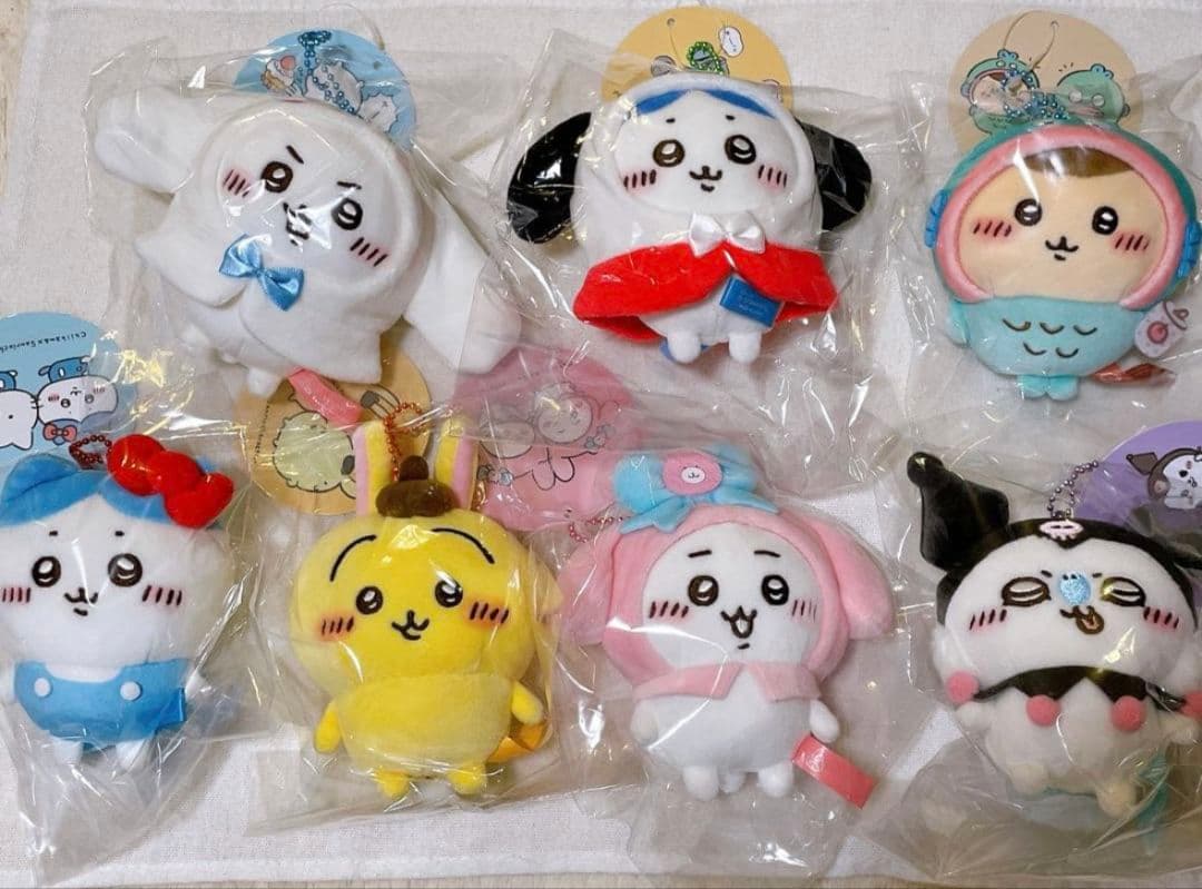 ち*ん様 ちいかわ×サンリオキャラクターズ　プチミニマスコット　コンプリート7種