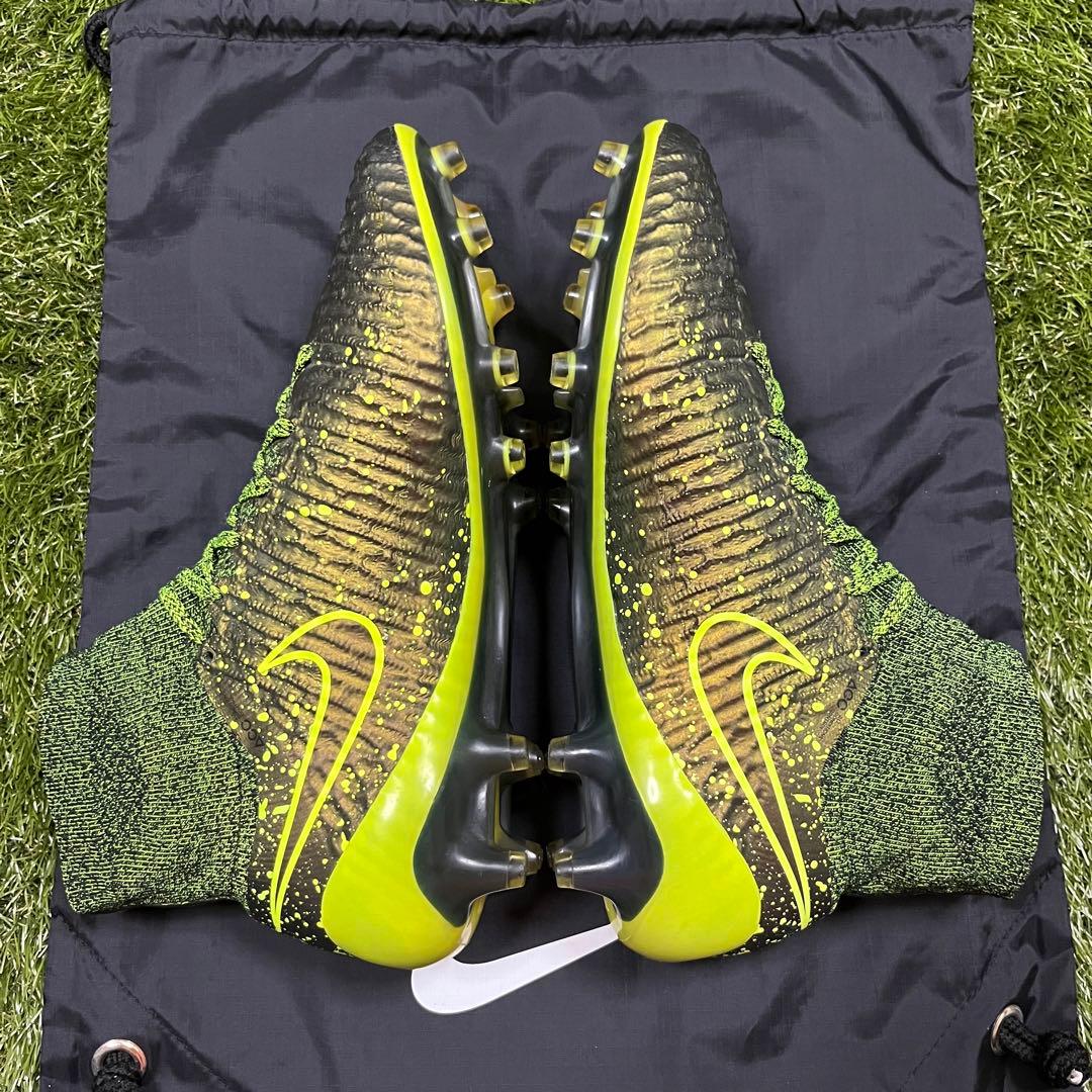 シューズ NIKE Magista Obra FG 26cm