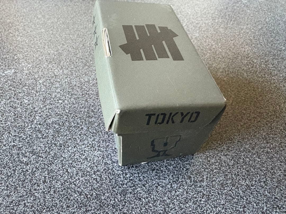 be@rbrick ベアブリック 100% UNDEFEATED TOKYO