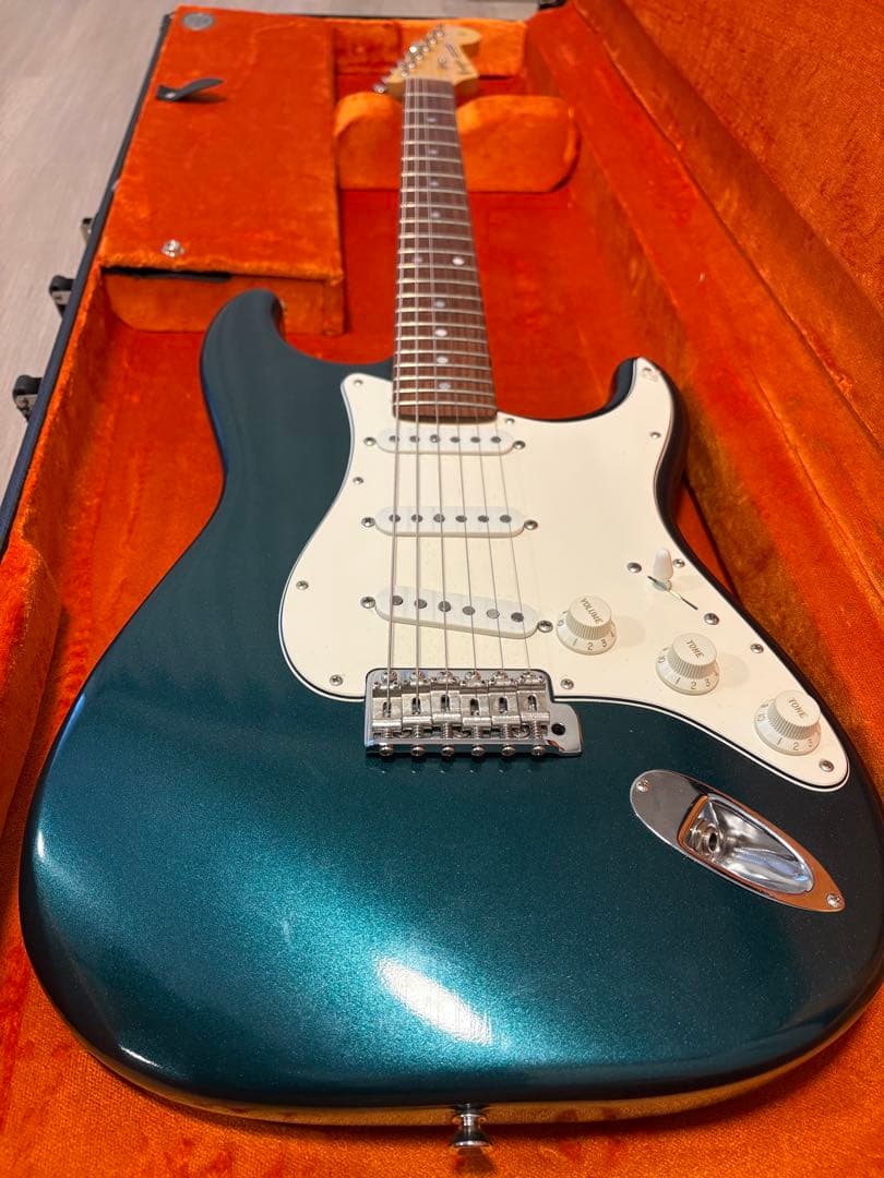 ギター K.Nyui Custom Guitars / KNST