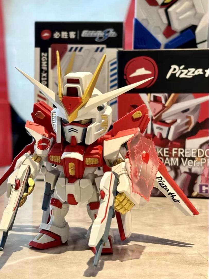 限定QMSVガンダムSEEDピザハット連名【フリーダムガンダム】【海外限定】