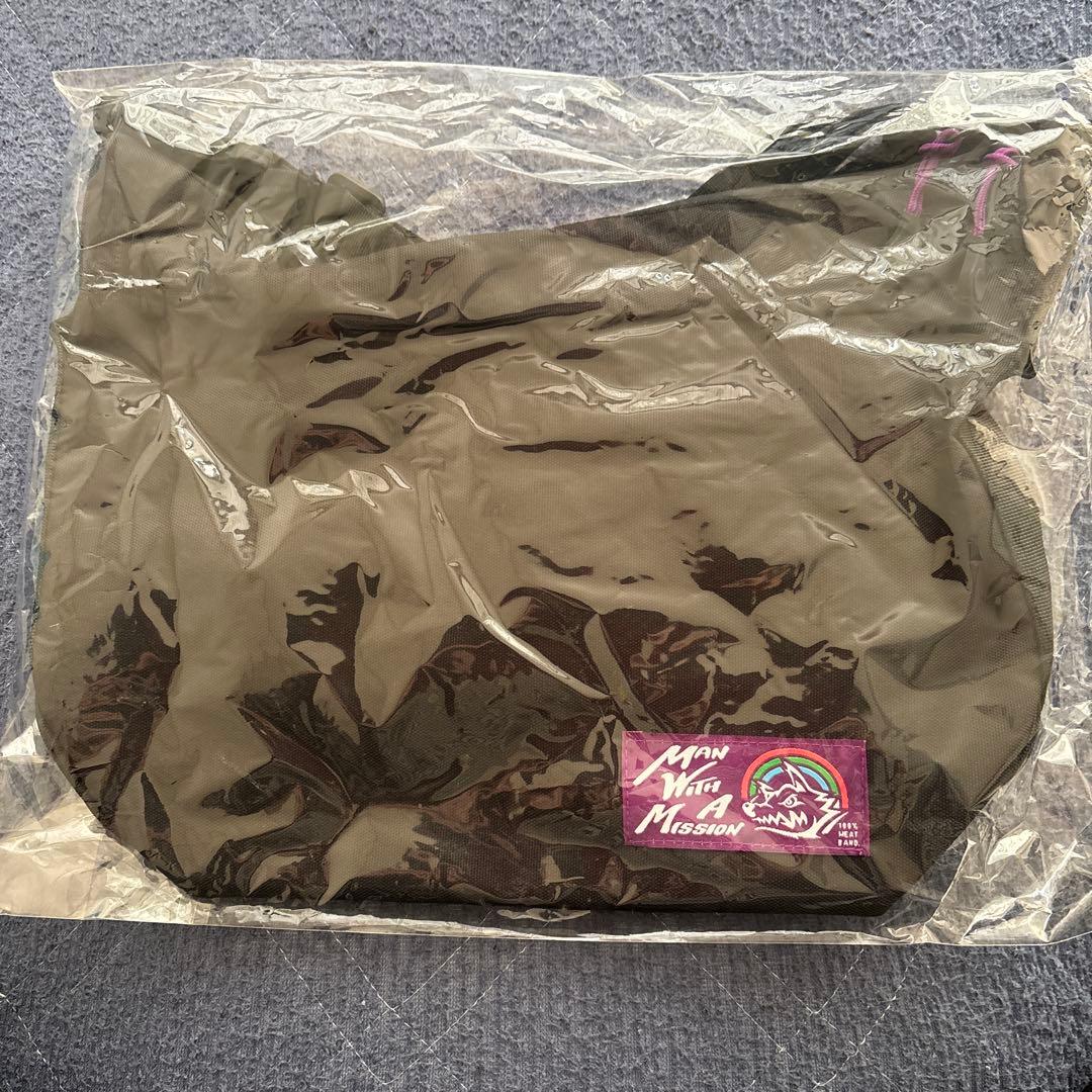 マンウィズアミッションボディバッグ