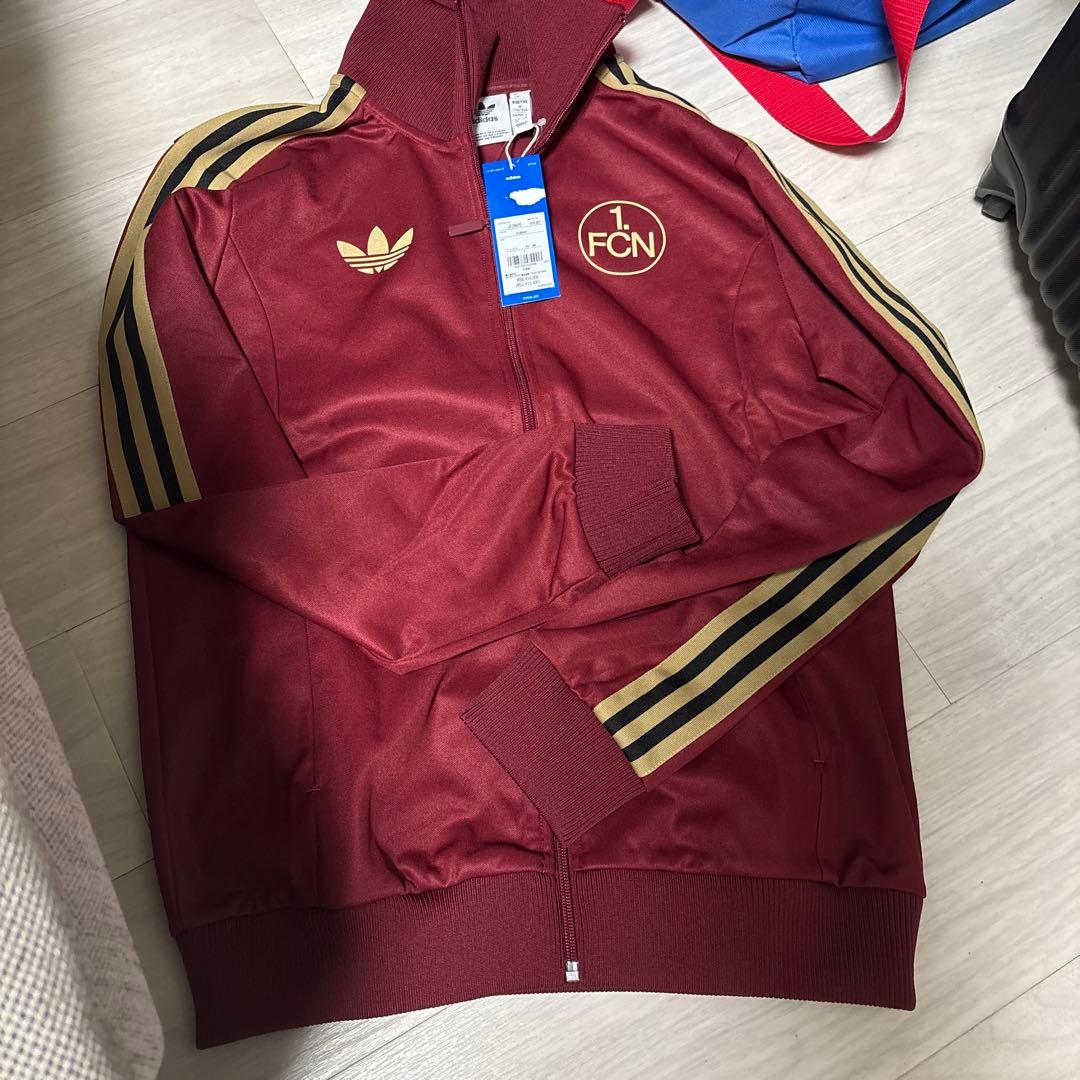 1. FCニュルンベルク アニバーサリー トラックトップ