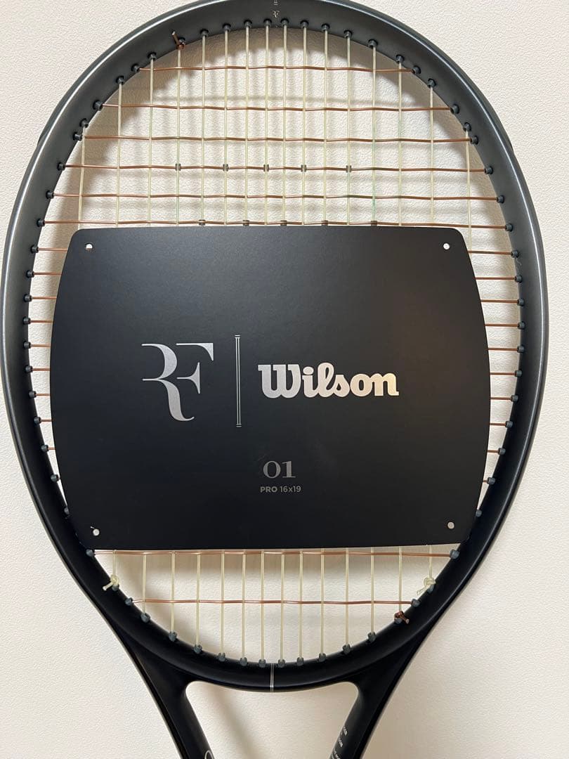 Wilson RF01 PRO テニスラケット (G2)
