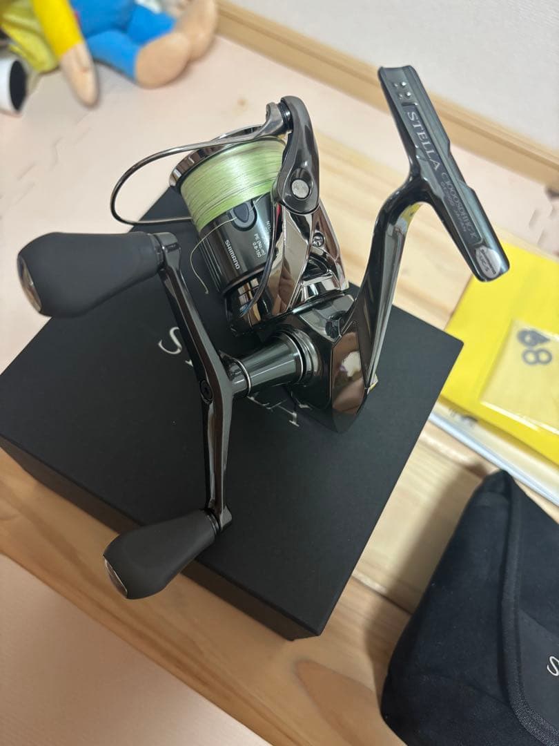 【美品】SHIMANO 22 STELLA C3000SDHHGスピニングリール