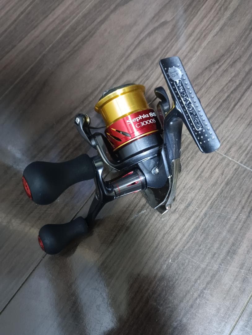 多少のお値下げ可能Sephia SS C3000S フィッシングリール