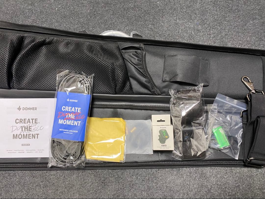 DONNER HUSH-Xトラベルギター/マホガニーボディ/アルニコVほぼ未使用