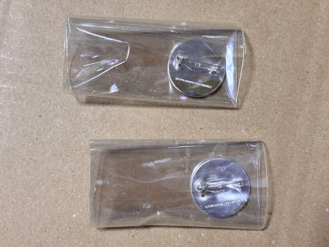 fgo ロビンフッド　ロビン　バレンタイン　名も知れぬ記念銀貨 ピンバッジ