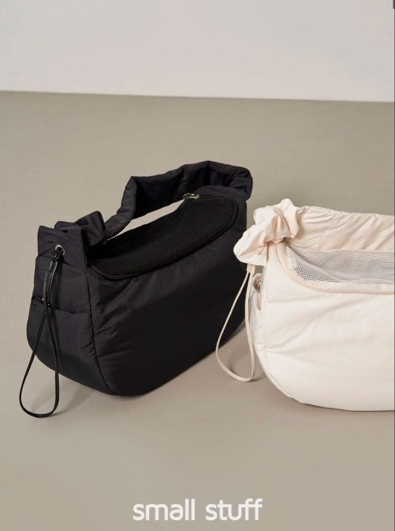 small stuff スリングバッグ ホワイト　M