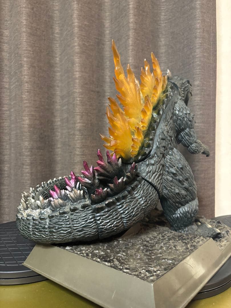 ゴジラ ジオラマ フィギュア