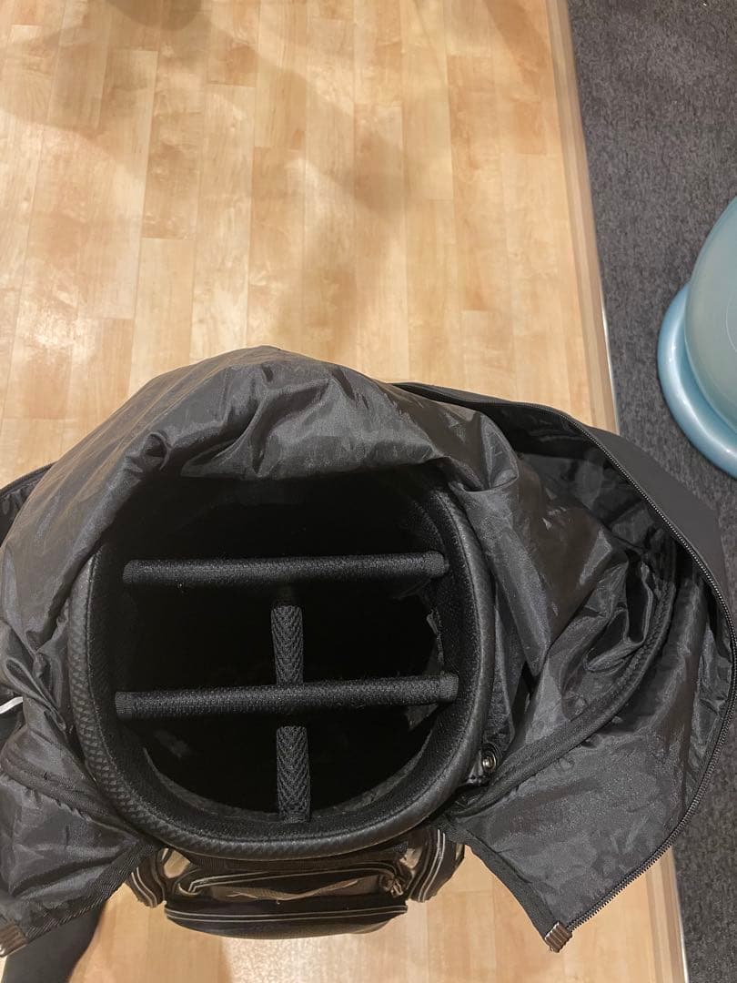 大収納！‼️XXIOゴルフバッグ