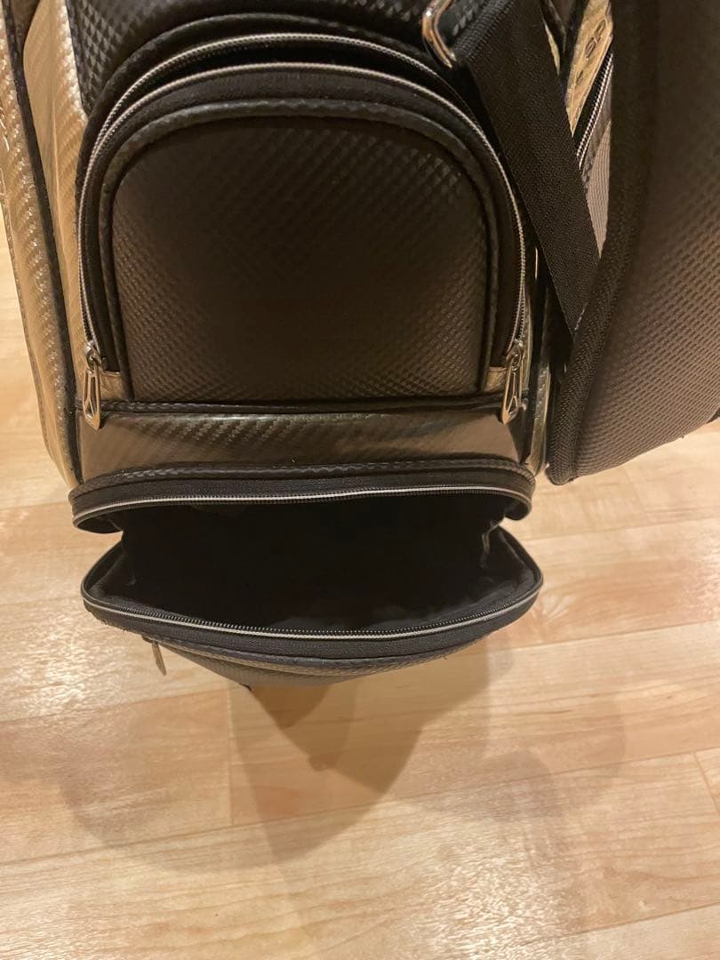 大収納！‼️XXIOゴルフバッグ