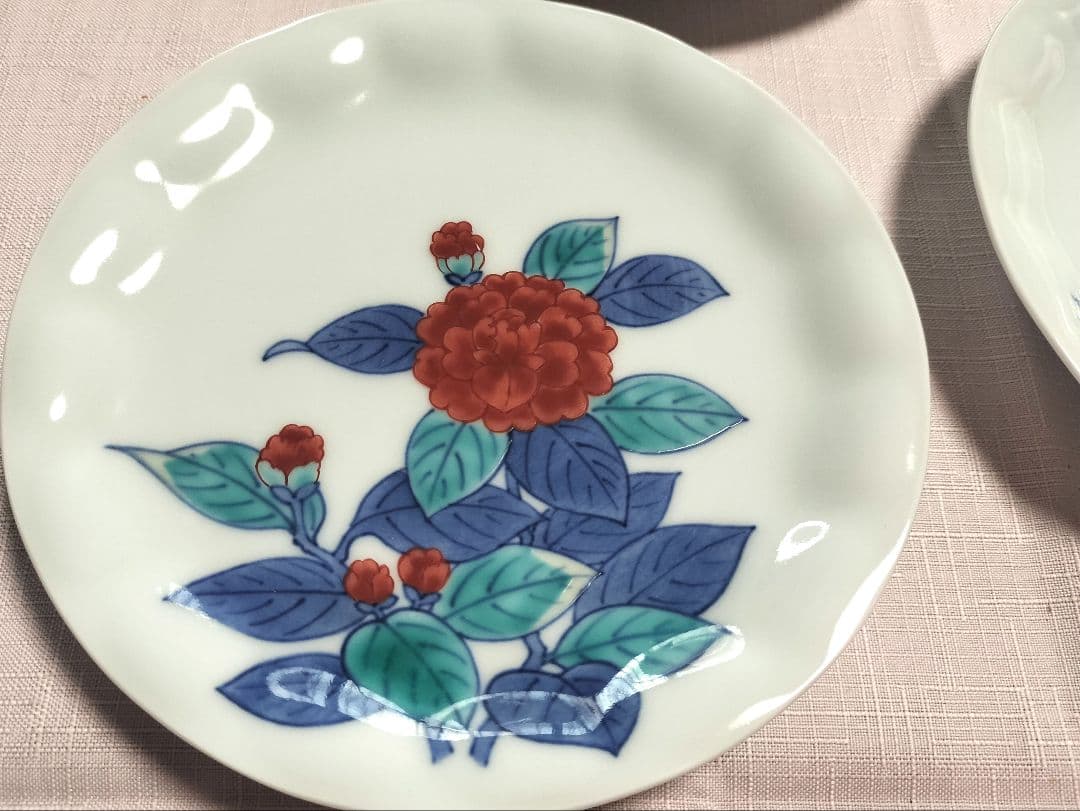 十三代今泉今右衛門　13代人間国宝の錦雪椿絵　銘々皿 5枚 木箱入り