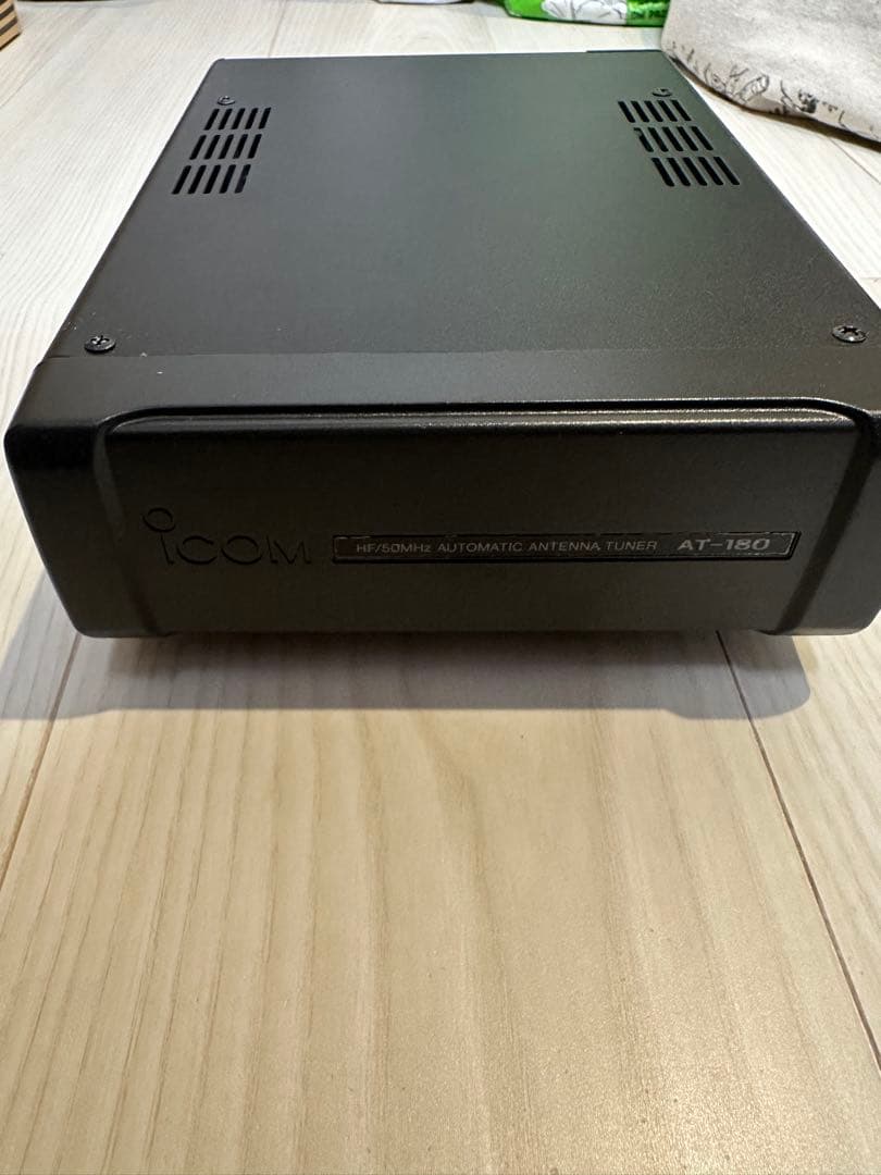 Icom AT-180 アンテナチューナー