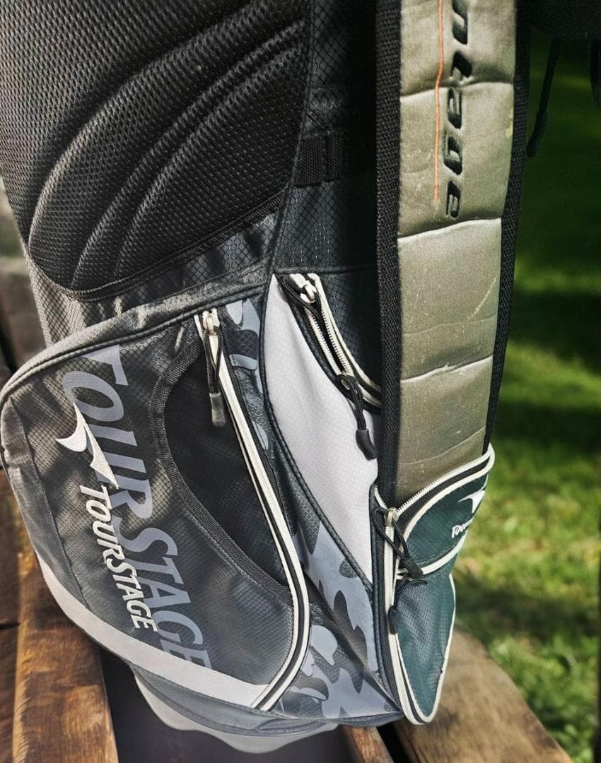送料無料/超美品TOURSTAGE キャディバッグ ブラック/カモフラージュ