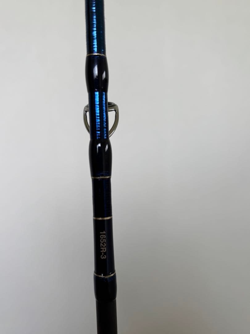 【送料込】ワールドシャウラリミテッド1652R-3