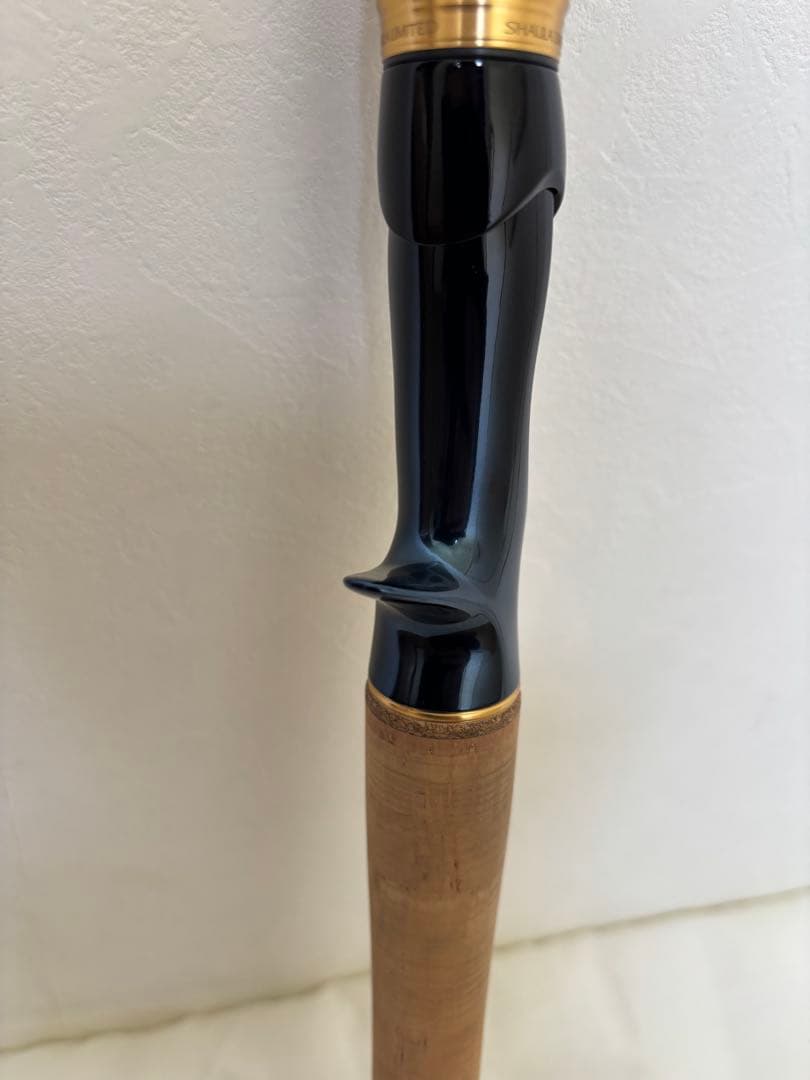 【送料込】ワールドシャウラリミテッド1652R-3