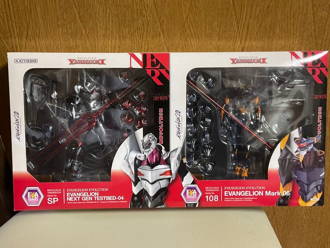 リボルテックヤマグチエヴァンゲリオン4号機&Mark.06プレミアム