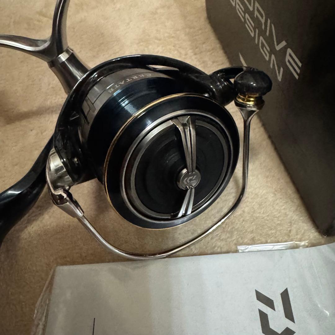 【新品】ダイワ　19セルテート（CP） LT3000S-CH-DH