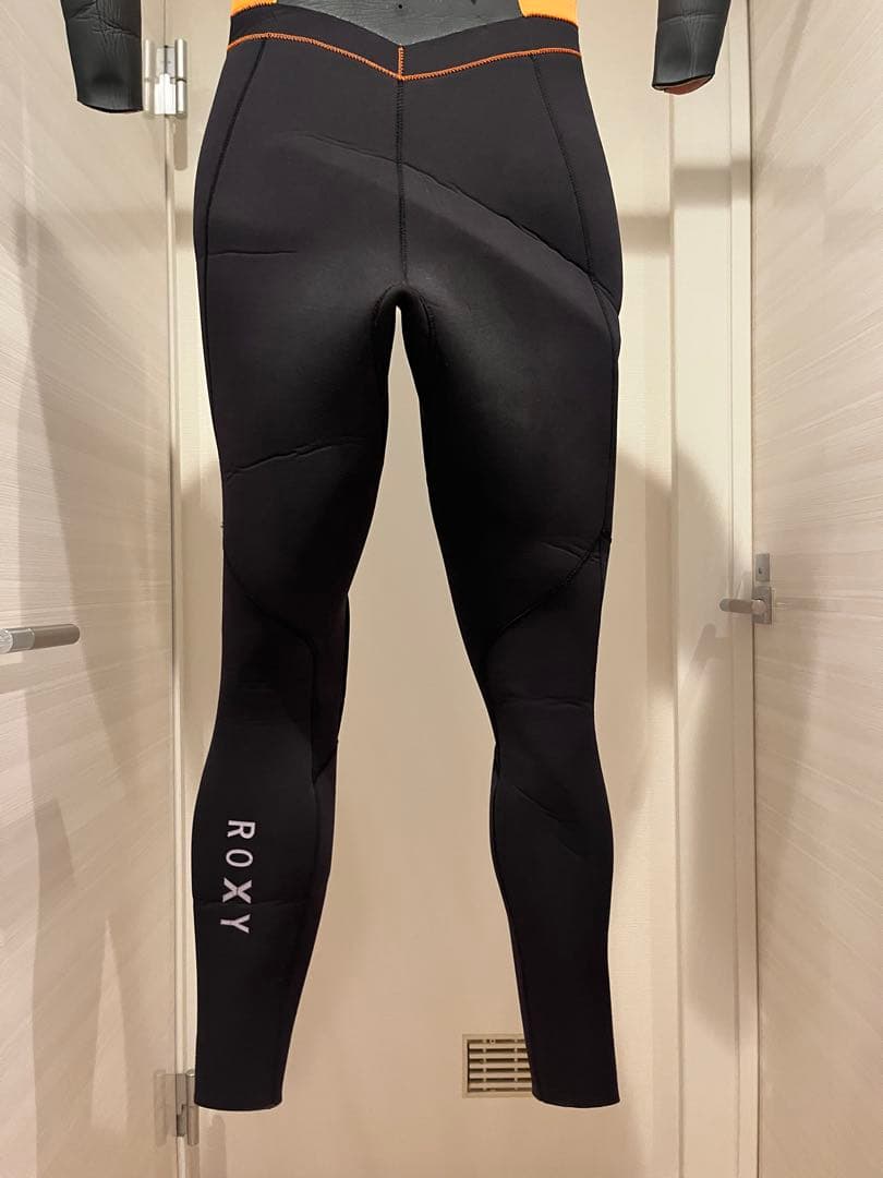 6/16までお値下げ ROXY 5/3mm セミドライ　起毛　ウェットスーツ