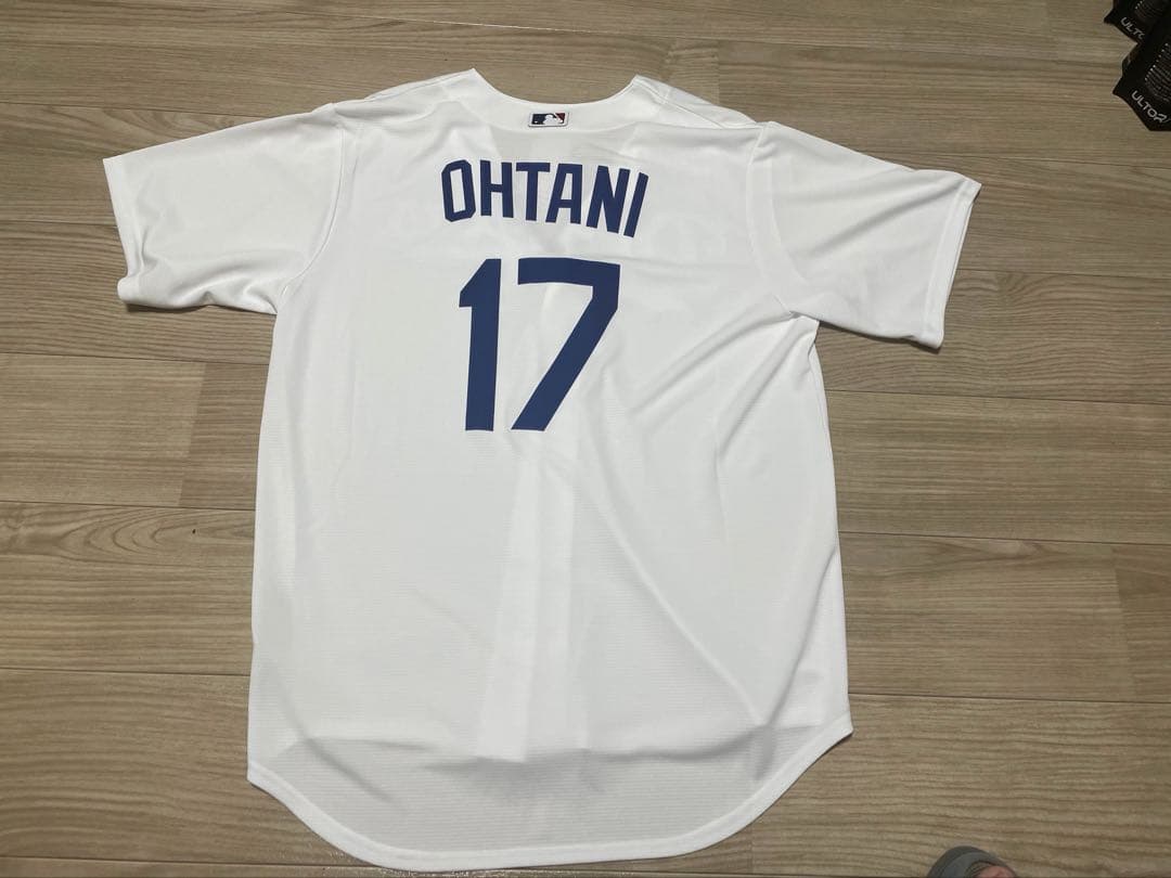 【新品】　ドジャース大谷翔平ユニフォーム　Mサイズ