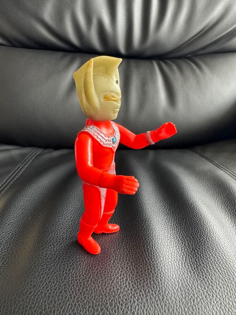 せちゃ【昭和当時物】ウルトラマンタロウ ブルマァク初期 希少良品