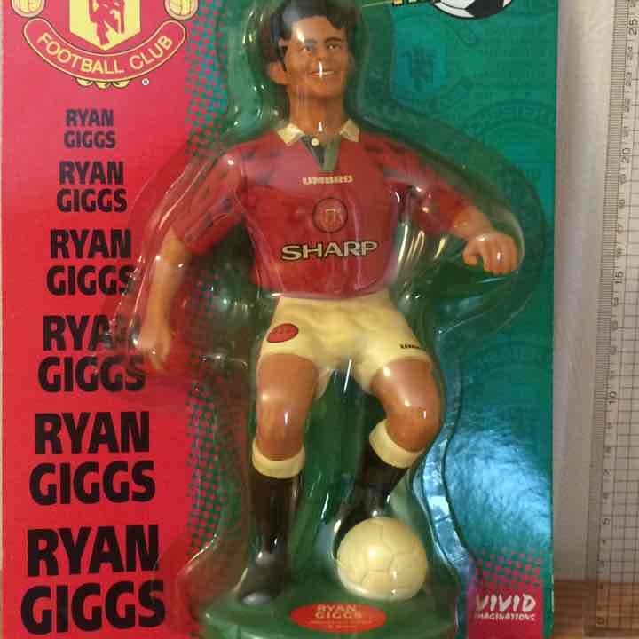 ライアン ギグス フィギュア　GIGGS