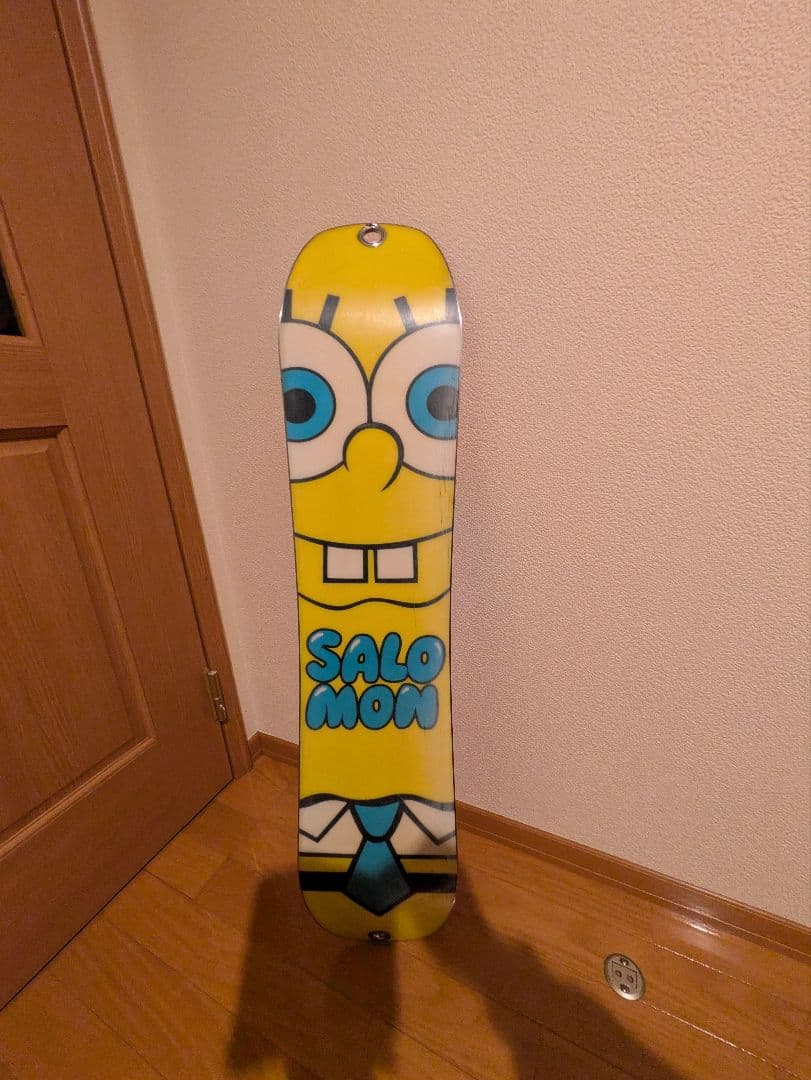 サロモン スポンジボブ スノーボード 100 キッズ　ジュニア　板