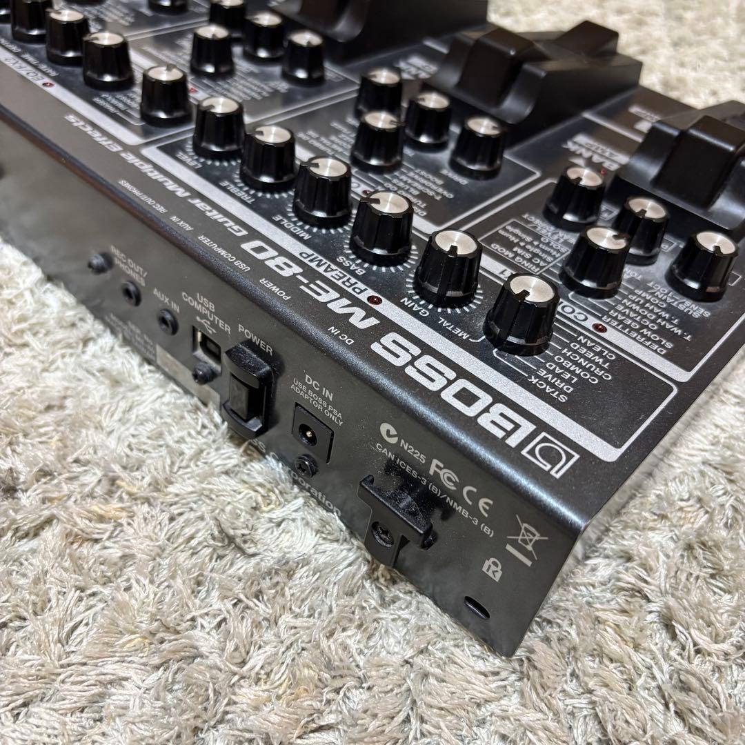 【美品】BOSS ME-80 マルチエフェクター