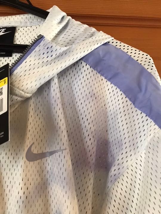 NIKE ナイキ パーカー　レディース　US-Sサイズ　新品