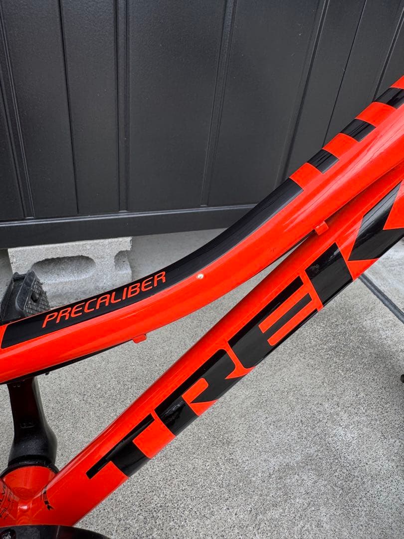 【手渡し】TREK　PRECALIBER 16　オレンジ　2022年