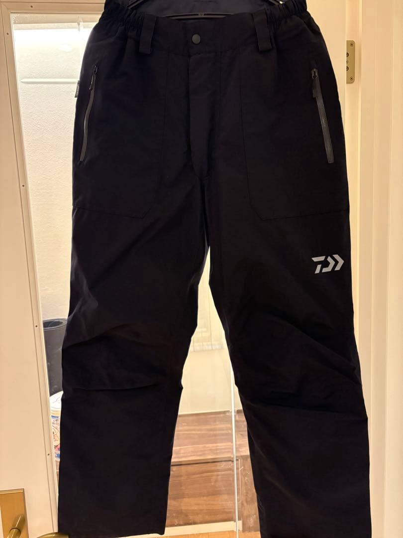 ダイワDR1906 ゴアテックス　レインウェア上下のセット