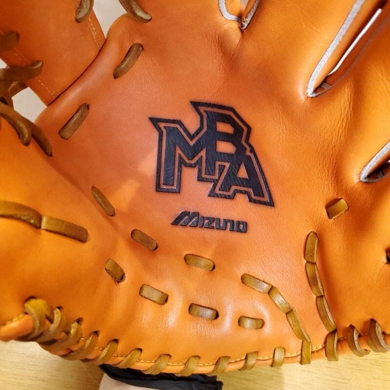 ミズノ 長野久義モデル MBA 巨人時代 限定品 美品 外野用 軟式グローブ