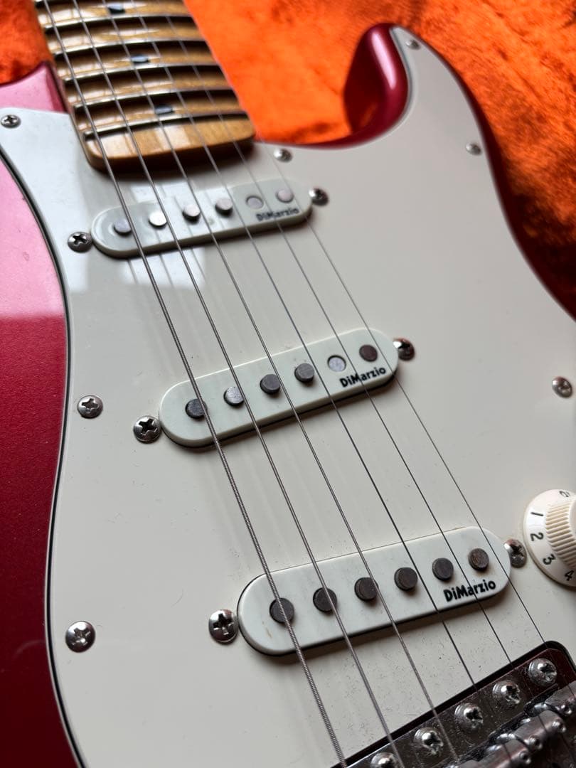 ギター Fender USA Yngwie Malmsteen Signature