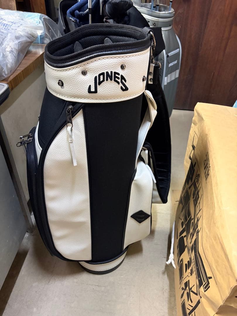 美品　JONES RIDER ゴルフバッグ ブラック/ホワイト