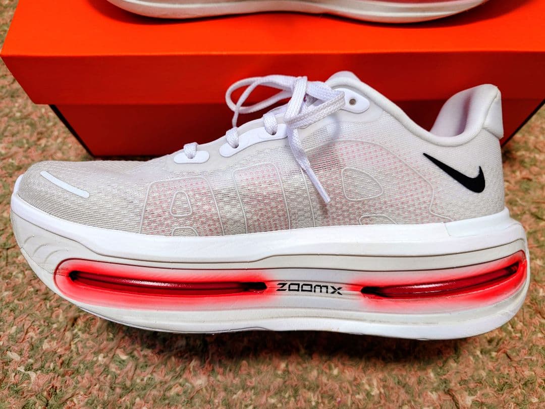 Nike vomero premium 26.5cm ナイキ ボメロ プレミアム