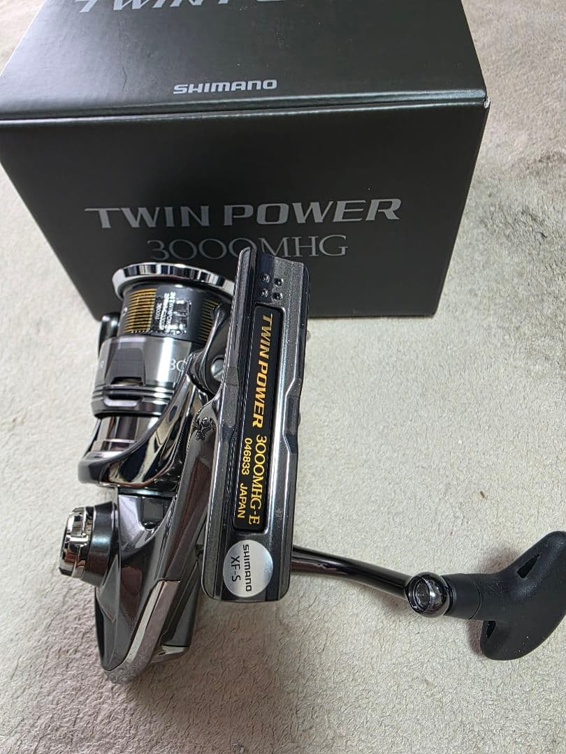 本日より3日間値下げ　シマノ　24ツインパワー3000MHG