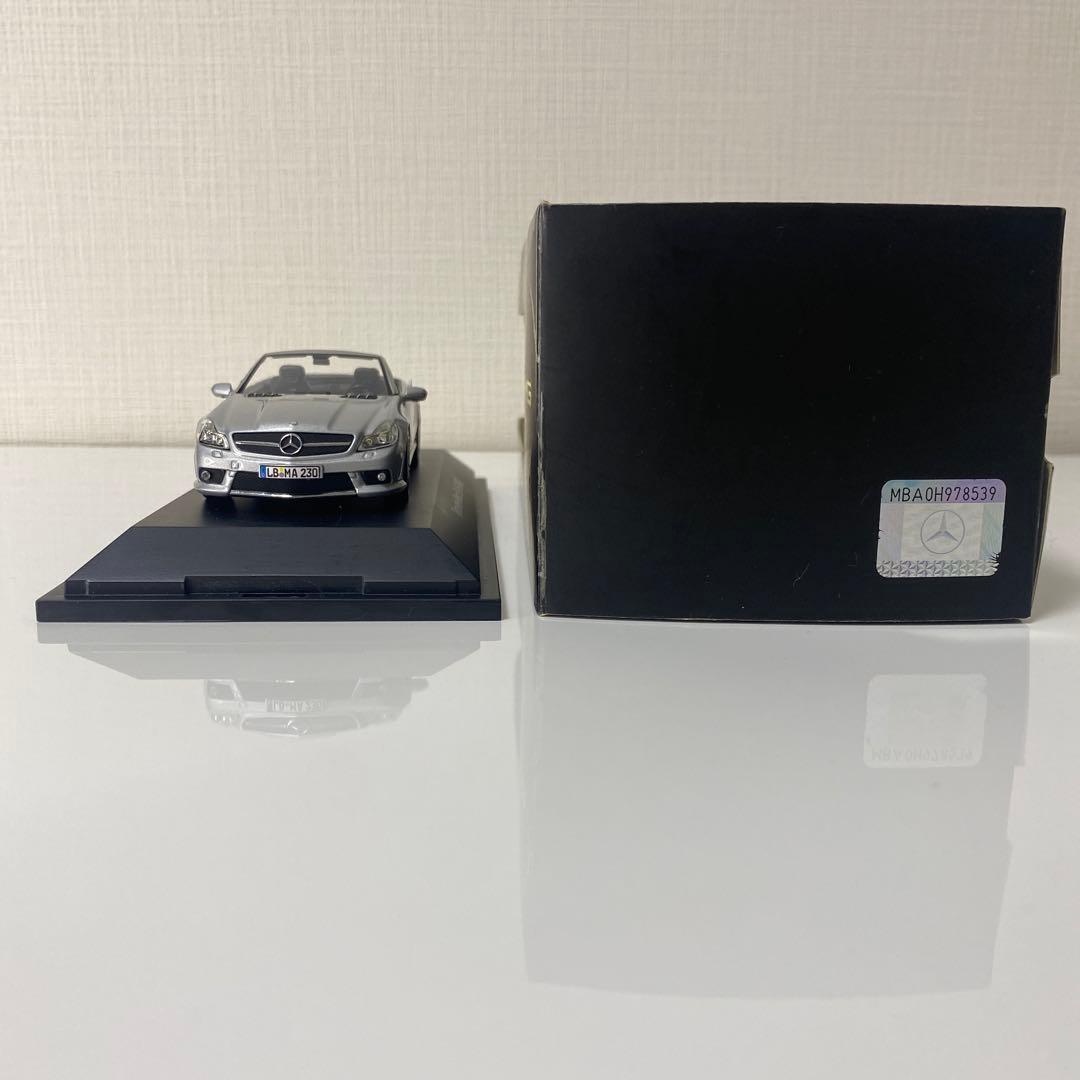 1/43 Mercedes-Benz SL65 AMG（R230後期型)/PMA