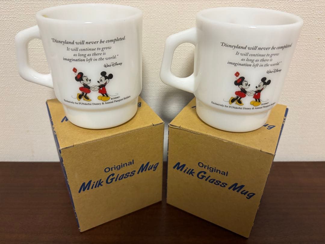 ☆レア　希少ディズニー　ファイヤーキング　ミルクマグ　ミッキー　ミニー