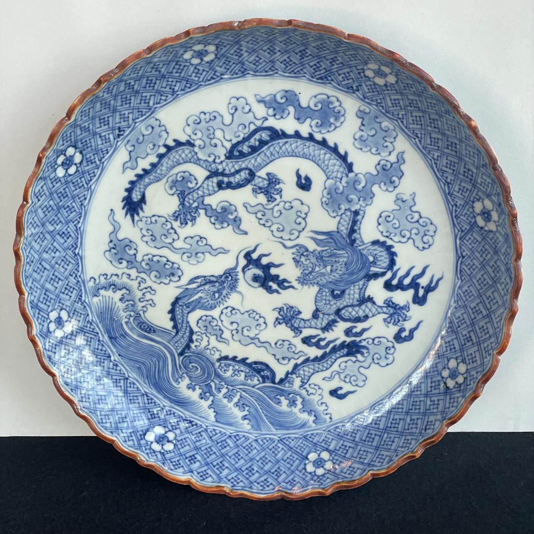 大明成化年製 古伊万里 大皿 染付 印判 双龍雲海 青花雲龍圖稜花盤 骨董 美品
