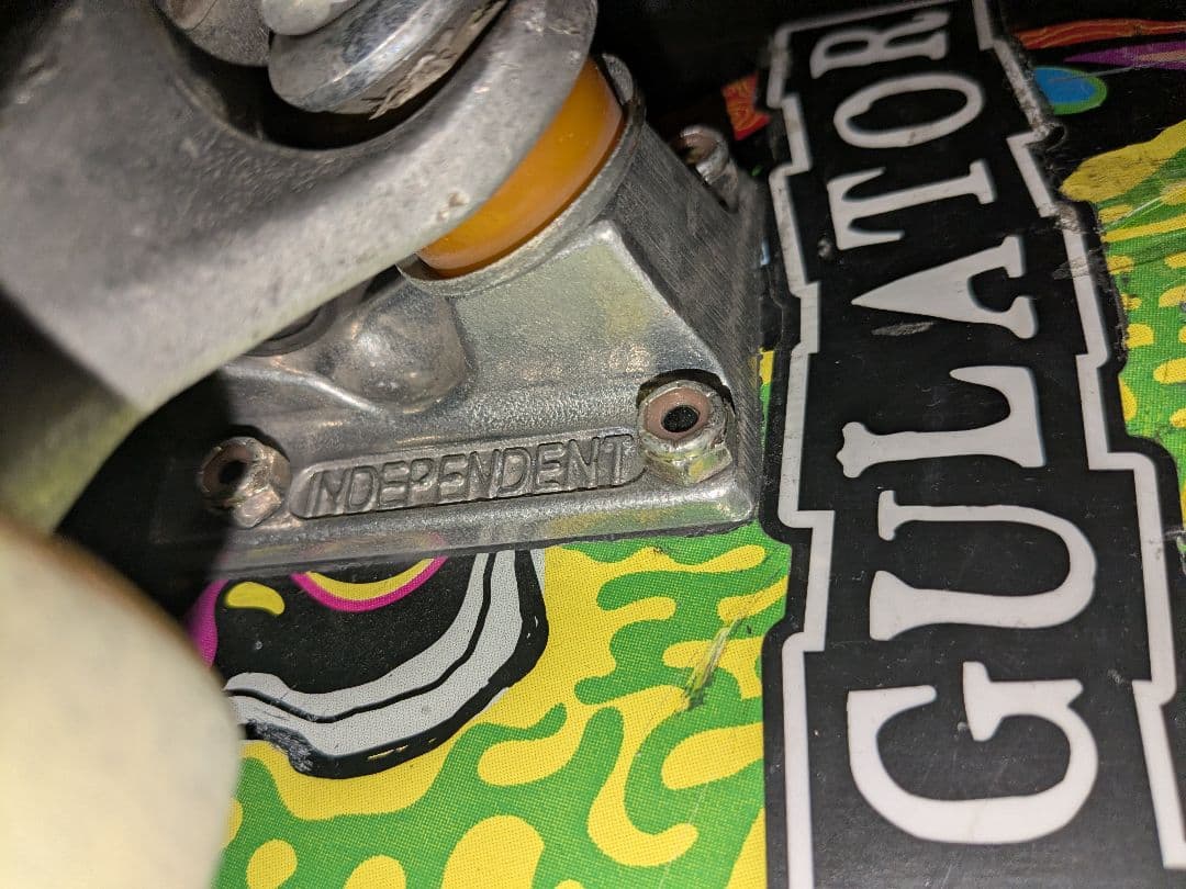 スケボー　8インチ　 コンプリート　トラック　スケートボード8インチ