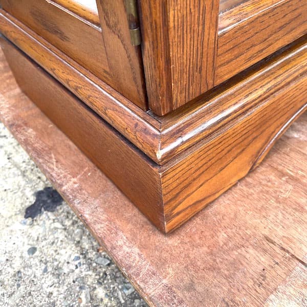 関西限定　送料別　アメリカ製　飾り棚　キュリオケース　ショーケース