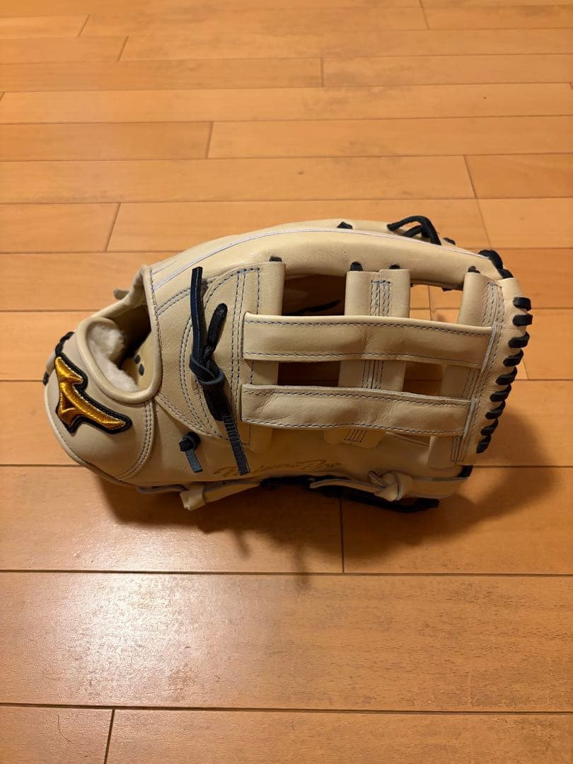 ミズノプロ　軟式外野手用グローブ