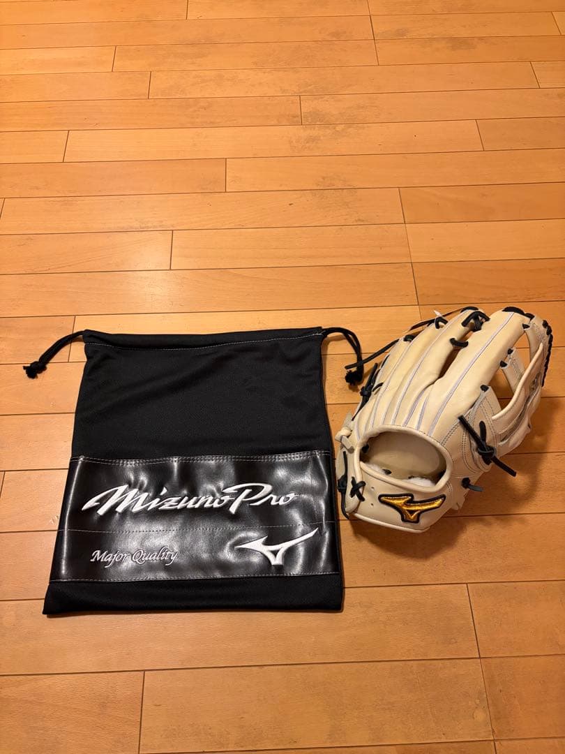 ミズノプロ　軟式外野手用グローブ