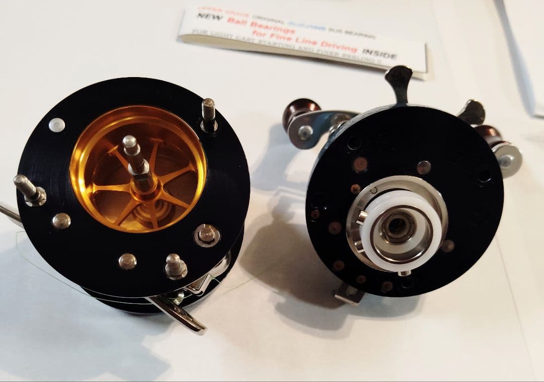 五十鈴　イスズ　BC420SSS ベイトリール トライアングル　右ハンドル