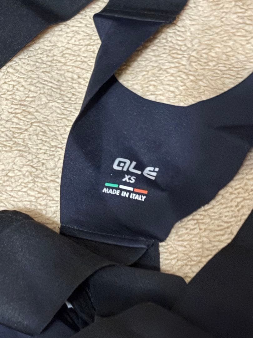 Ale R EV-1 Speed Fondo ビブショーツ