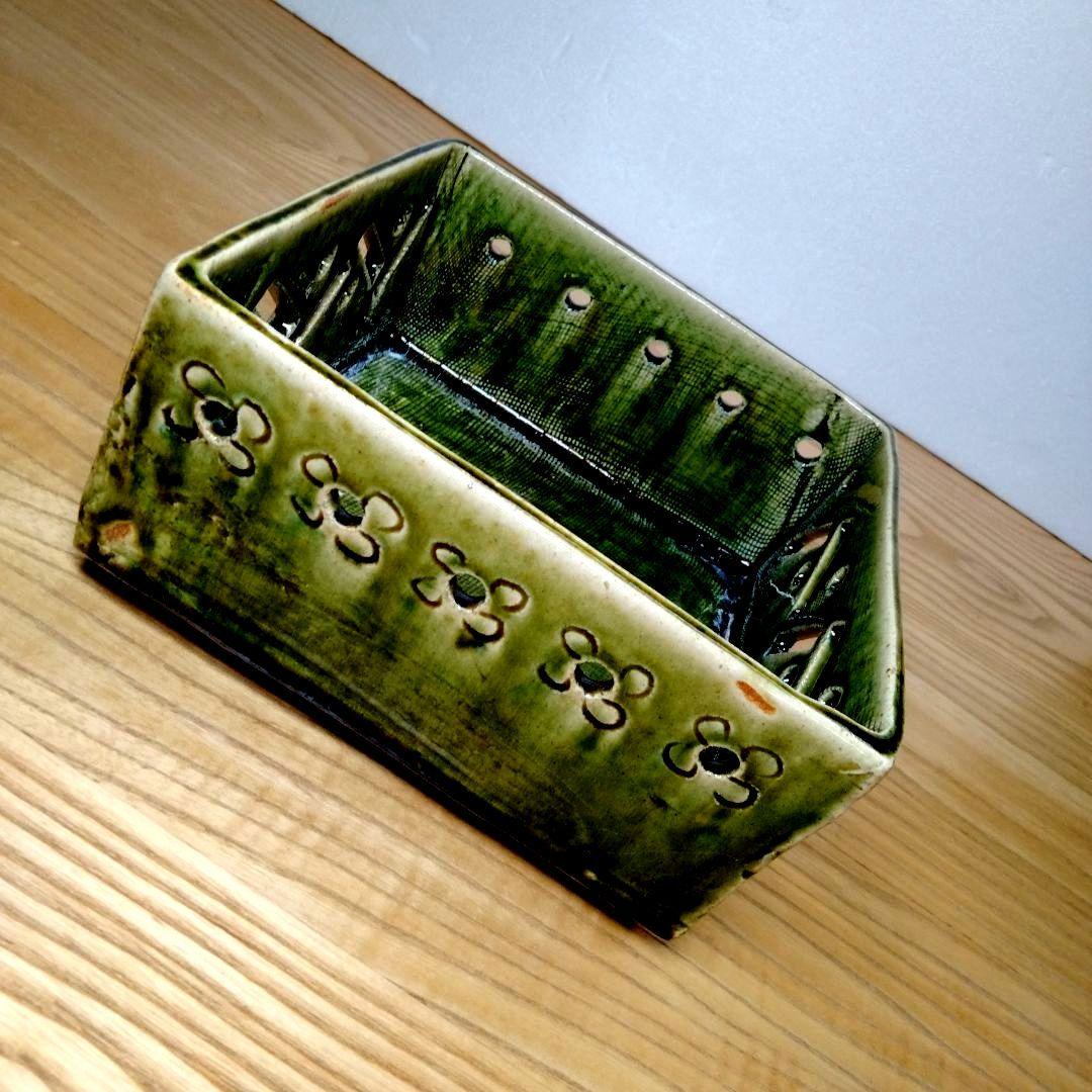 ☆ 玉置保夫 織部焼 菓子器