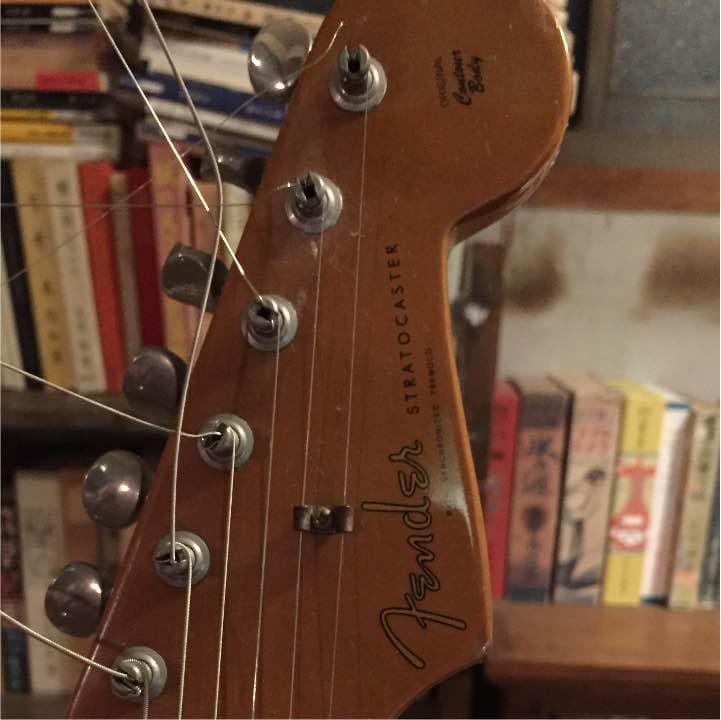 フェンダー メキシコ